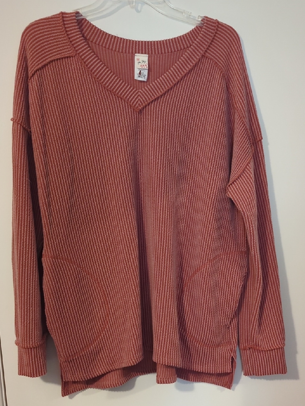 7th Ray Ribbed V-Neck Long Sleeve Top in Dusty Rose